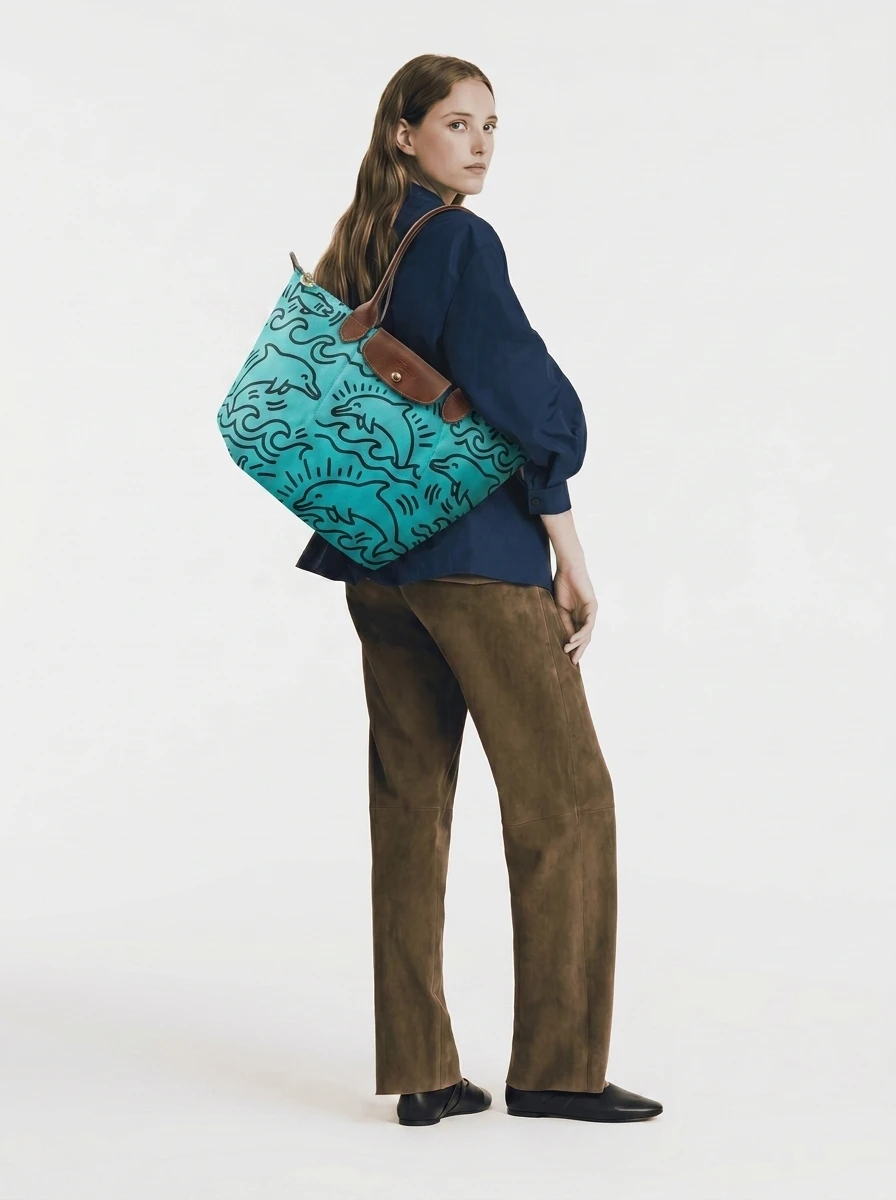 Longchamp Le Pliage Original L Tote Bag In Dolphins & Nature 4 Longchamp Le Pliage Original L Tote Bag In Dolphins & Nature - Image 2
