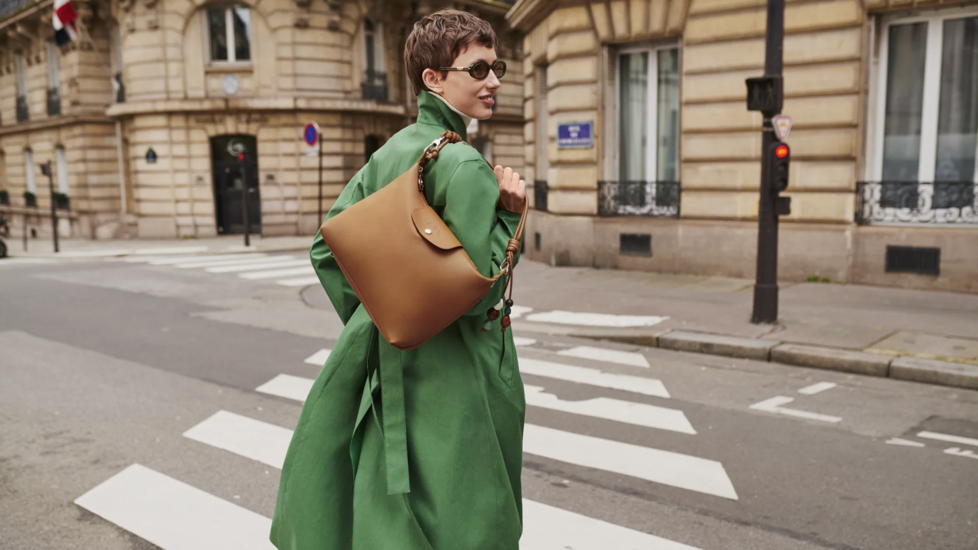 Front Page -Longchamp Tote Bag FW25 13 05 LAPARISIENNE LP 8fc75291 1c1f 4c83 bc3e 111f3c7b703b